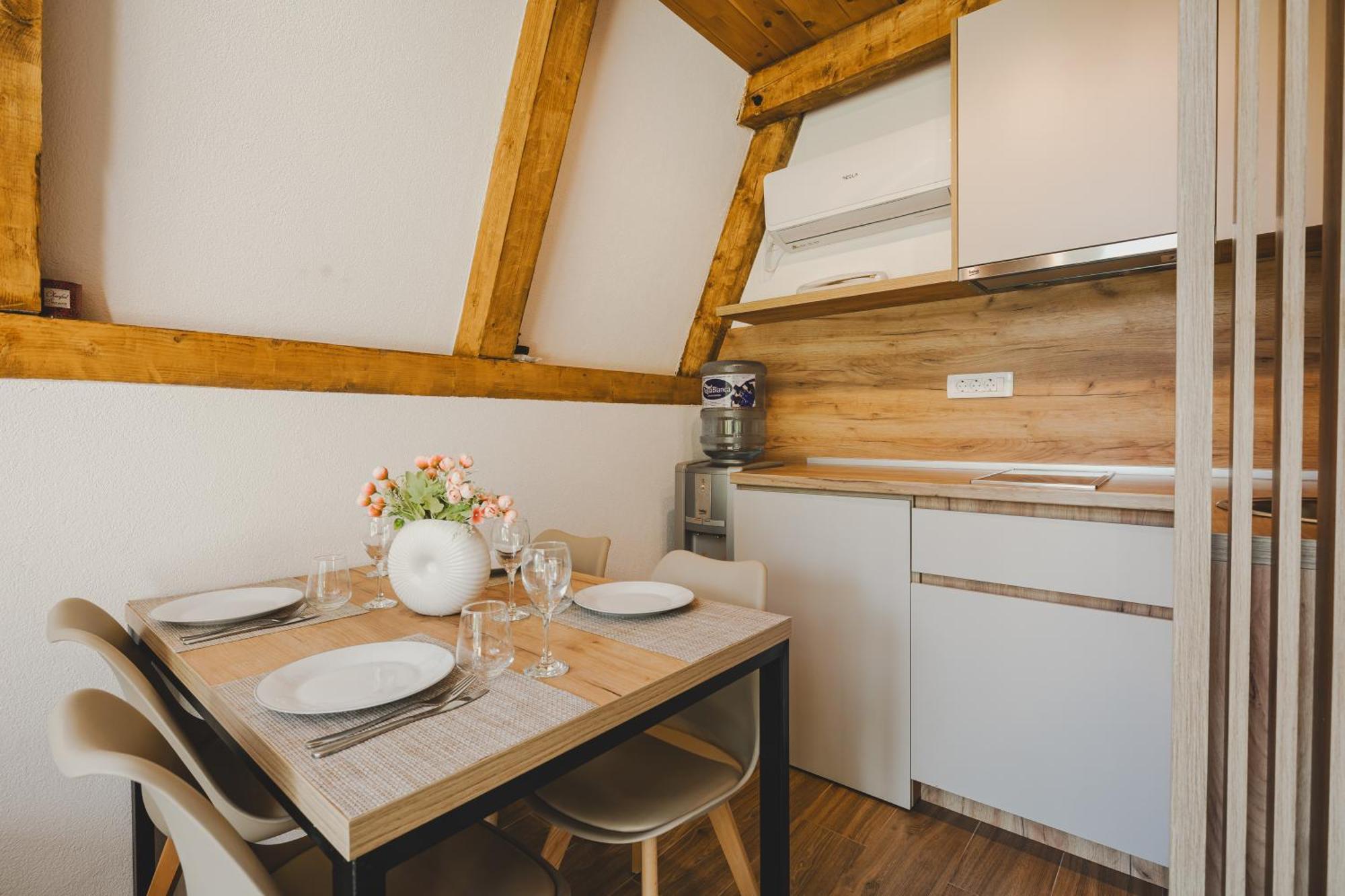 Vukova Dolina Apartments Цетине Экстерьер фото